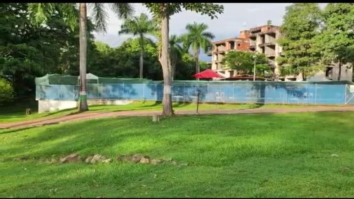 Hotel Hacienda Campestre Melgar Exteriér fotografie